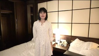 少女(18+)日本女...