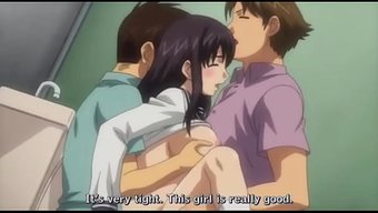 Hentai姐妹在浴...