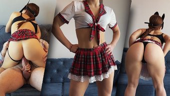 俄罗斯红发女郎在学生...