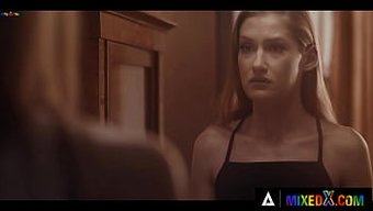 女同性恋美女tiff...