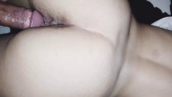 大学生被她的老师操了...