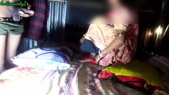 18岁的印度少女被老...
