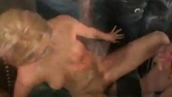 复古同性恋视频,口爆和射精