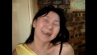 尿尿和喝酒:Duk和...