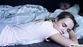 继子的朋友勾引继父进...