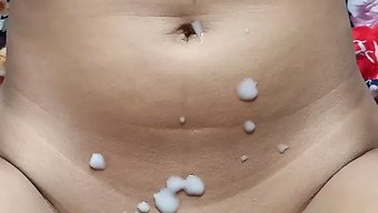 少女印度女孩的天然乳...