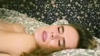 继母被她的叔叔操了