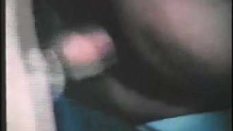 复古成人电影中的硬核动作