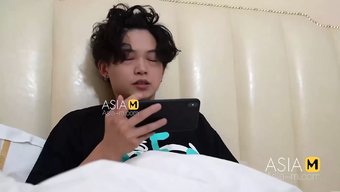 体验中国少女被操的快感