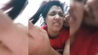 业余棕发女郎邀请同学...