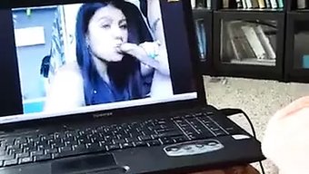 熟女妻子趁丈夫不在时...