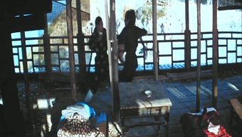 金发和空手道的软核乐趣