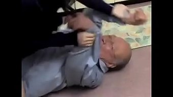 中国成熟男人和日本熟女做爱