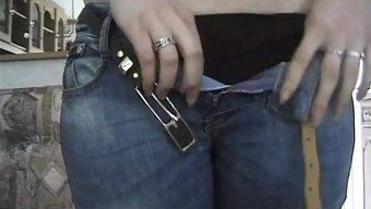 青少年宝贝给乳头翘起...