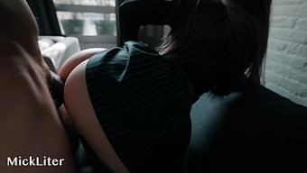 美丽的脸被糖宝贝深喉和肛交