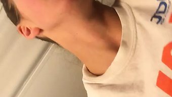 我的前女友是个淘气的...