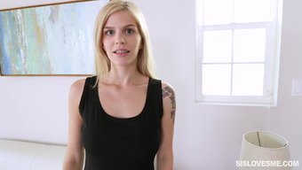 少女大学生megan...
