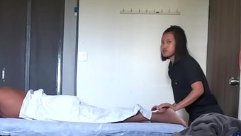 按摩、快乐结局和隐藏...