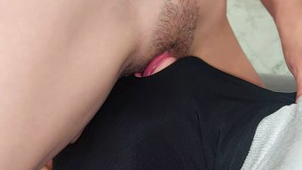 Bdsm视频中的近距...