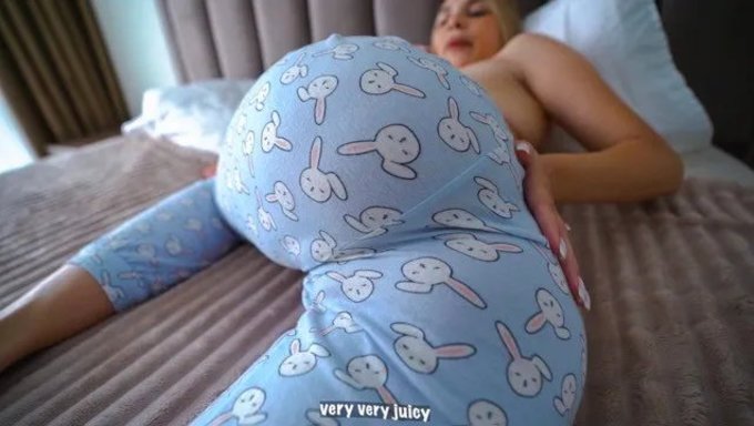 继母jenny Lux早上被继子残酷地勾引