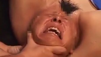 Bdsm亚洲美女被玩...