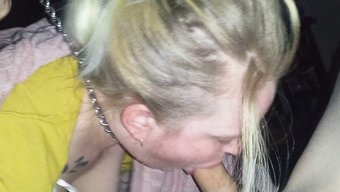 大自然的宝贝被脖子链子操了