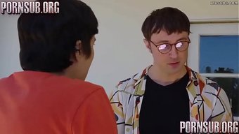 我和朋友老婆的第一次...