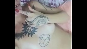 准备好被ashley...