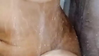 印度老师被成熟学生舔...