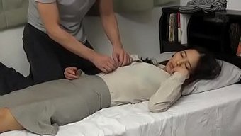 操一个迟到的少女,准时回家