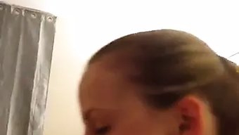 母狗被猛烈操的自制视频