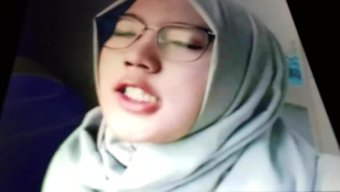 穆斯林男人自慰穆斯林婊子