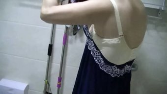 中国熟女的淋浴高潮和性爱