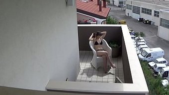 意大利少年在pov中...