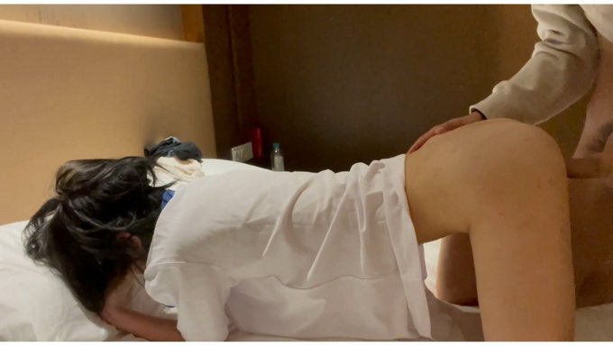 中国少女被操的自制视频