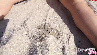 欧洲女孩自慰后第一次...