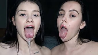 肥美和佐伊的性感牛仔...