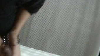 业余视频中的阴蒂刺激...