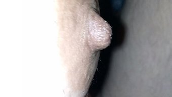 巴基斯坦少女在热辣的...