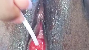 大阴蒂拉丁美女吃阴部...