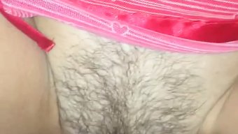 熟女妈妈在混乱的阴道...