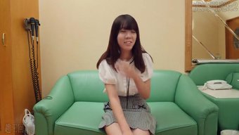 亚洲天使的阴道被吸吮和操