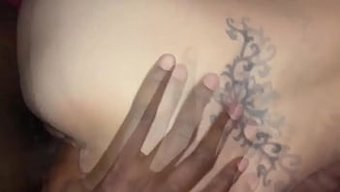 第一次和熟女在一起,...
