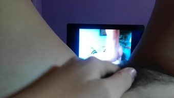 与美丽女孩的pov自慰会话