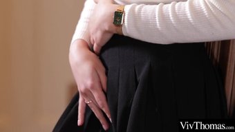 凯莉·柯林斯和她的女...