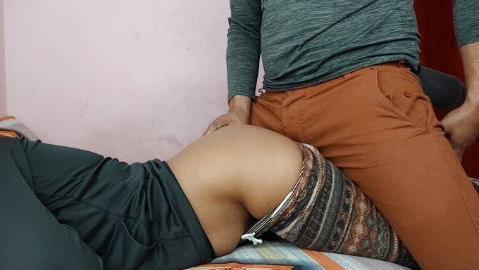 印度少女suneta在印地语浪漫视频中变得肮脏和肮脏