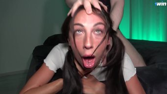 Alison在tik...