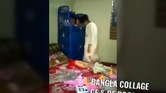 孟加拉大学女孩被拳交和撒尿