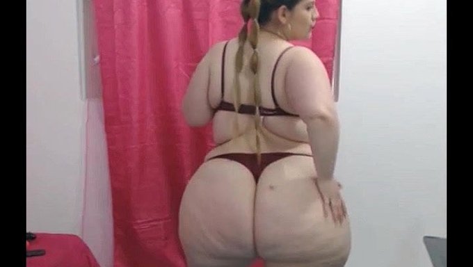 拉丁美女肥美女人的大屁股被狠狠地操