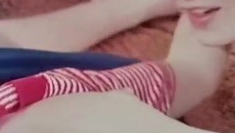 复古色情女王在流行的...